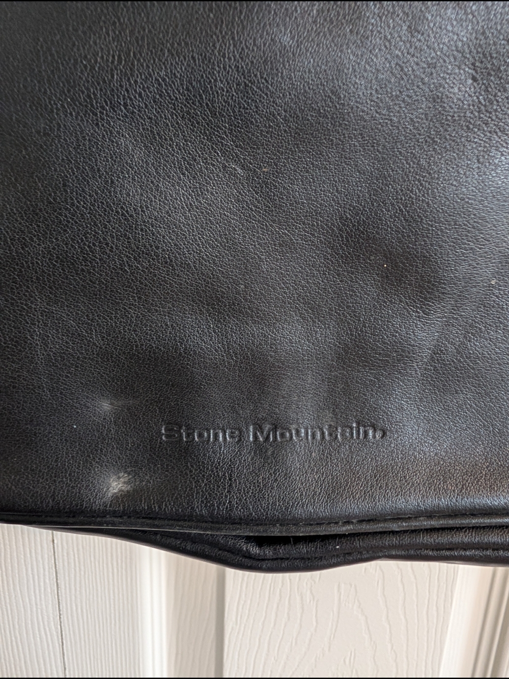 Stone Mountain Accessories Black Leather Women's Bag